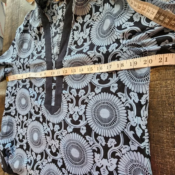 NWT'S Michael Kors Elegant Blue Patterned Women's Tunic - Picture 4 of 7